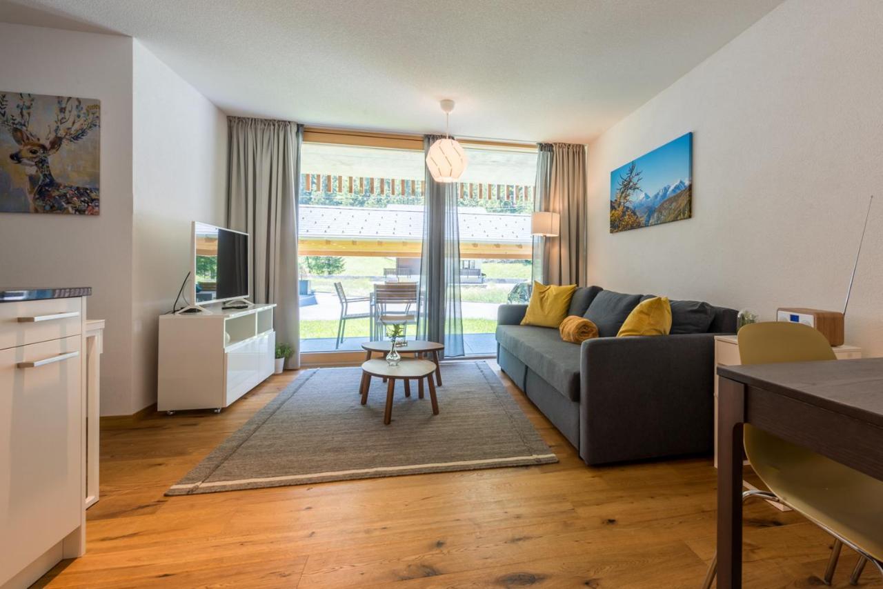 Montela Hotel & Resort - Suiten Saas-Grund Bagian luar foto
