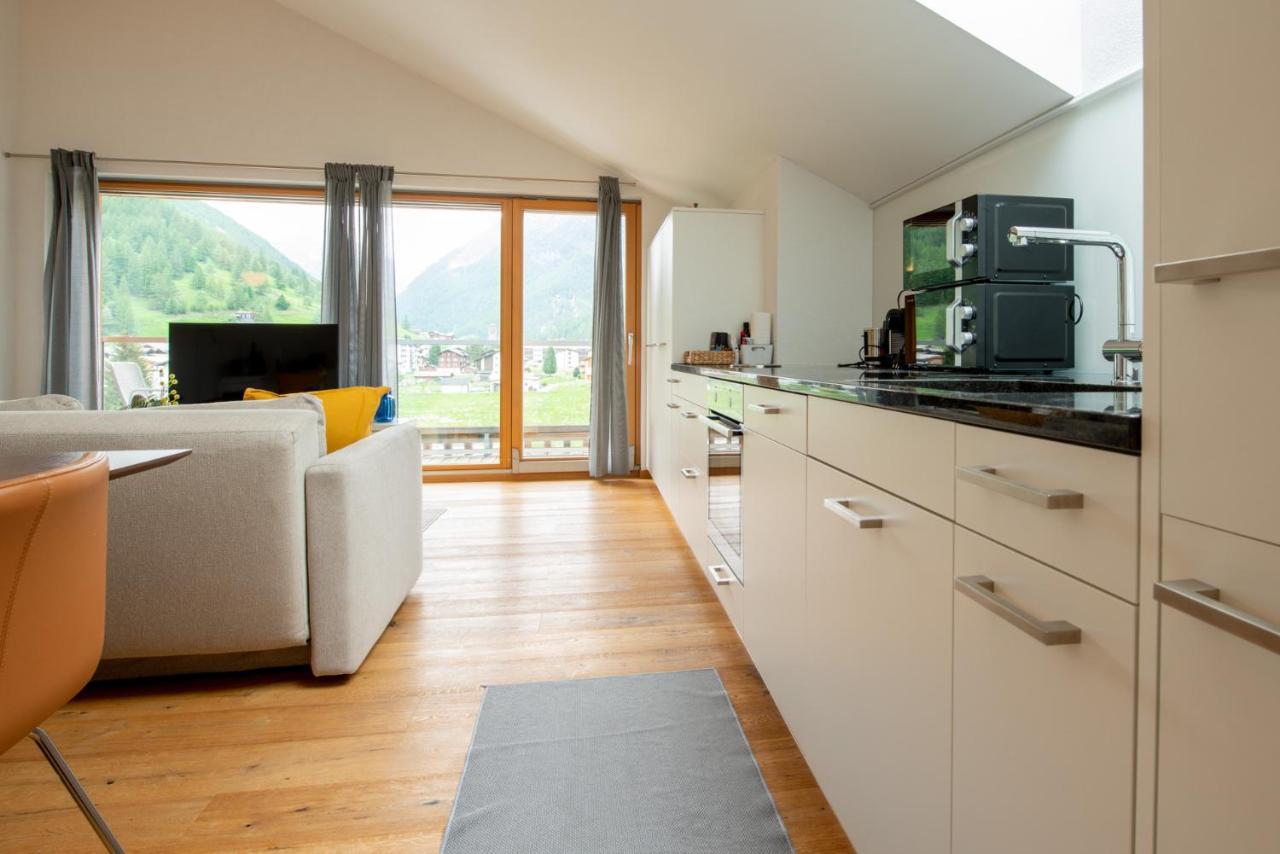 Montela Hotel & Resort - Suiten Saas-Grund Bagian luar foto